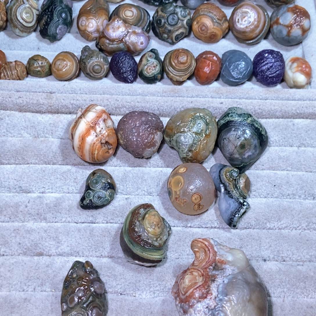 石****庄阿拉善戈壁创意饰品