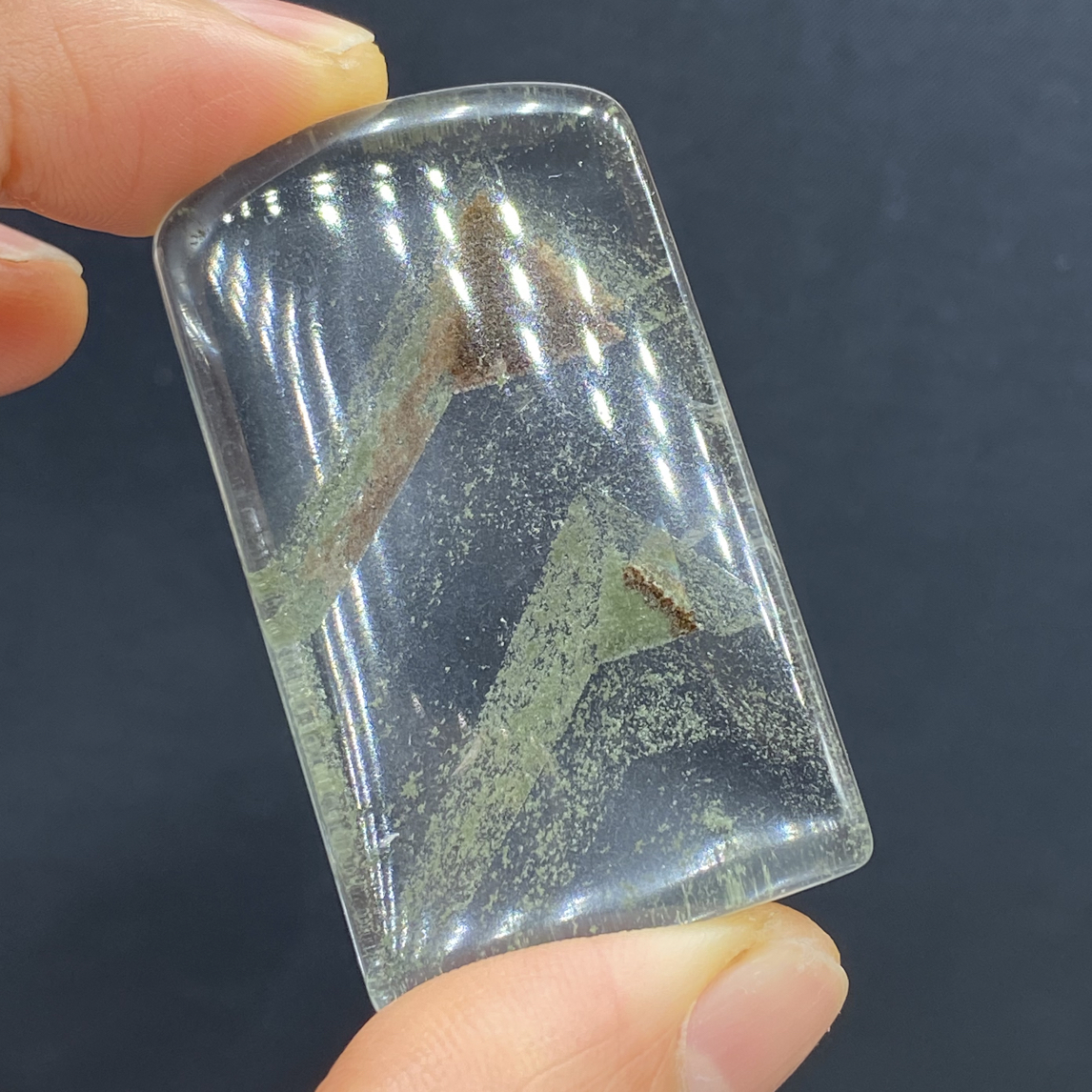 天然水晶红绿幽灵千层无事牌吊坠项坠50*29*10mm