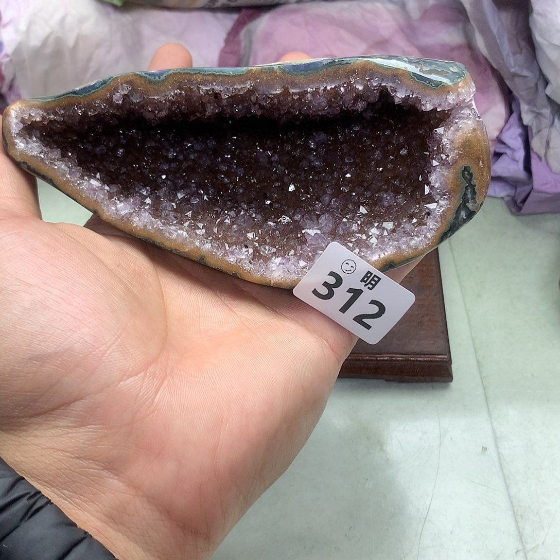 水晶大型摆件（非配饰）未镶嵌