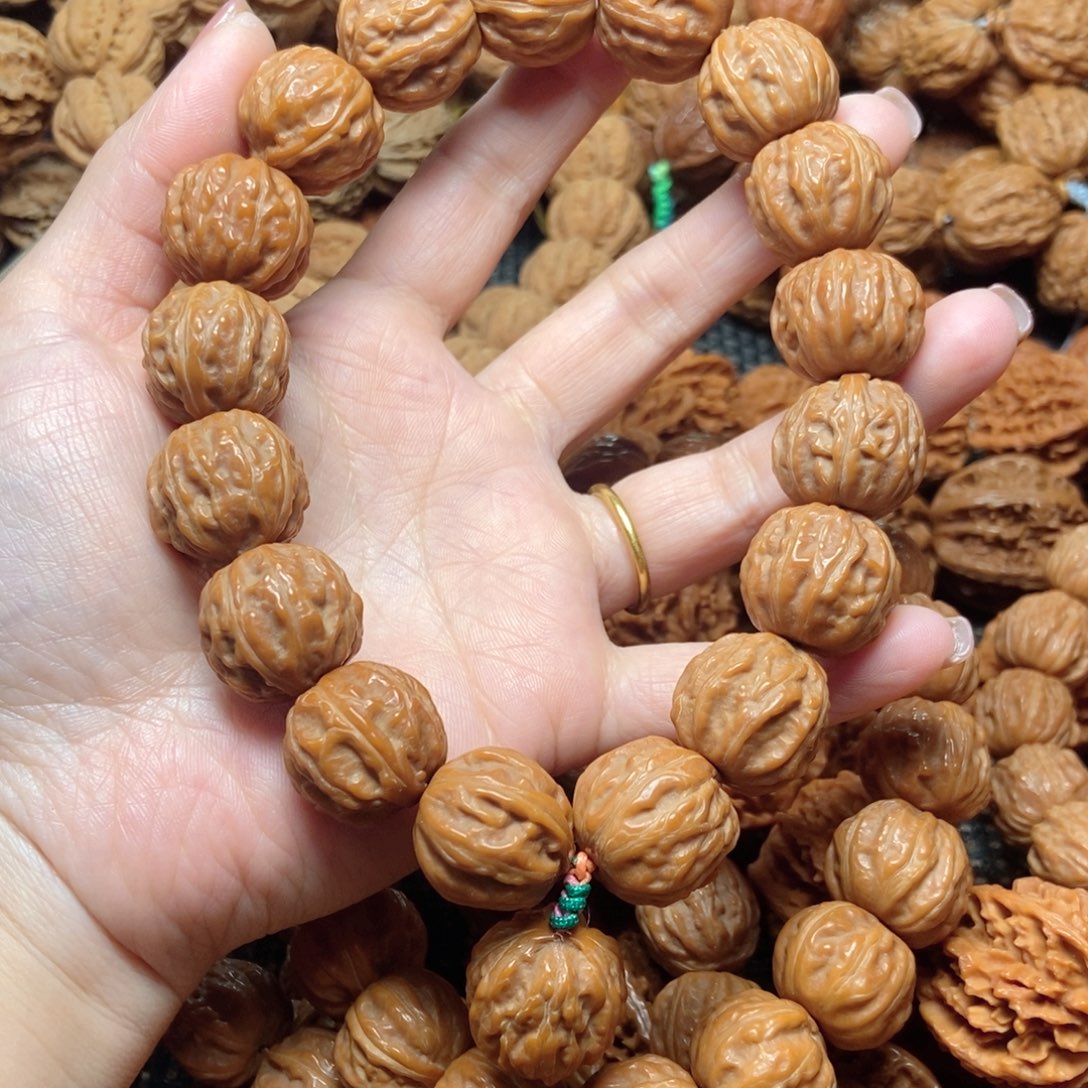 炭****吊坠桃核野生树王