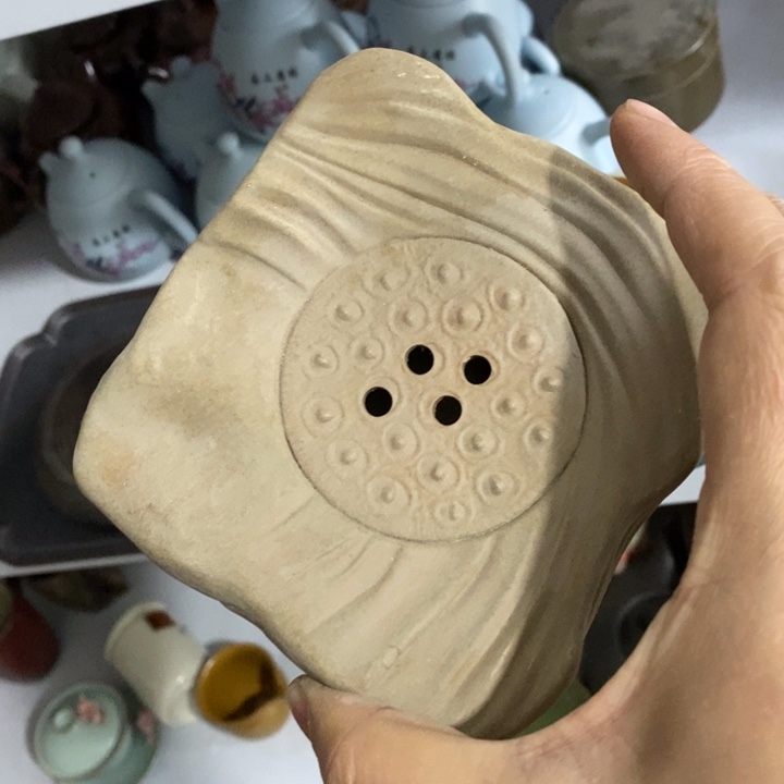 陶瓷艺术品及陶瓷壶