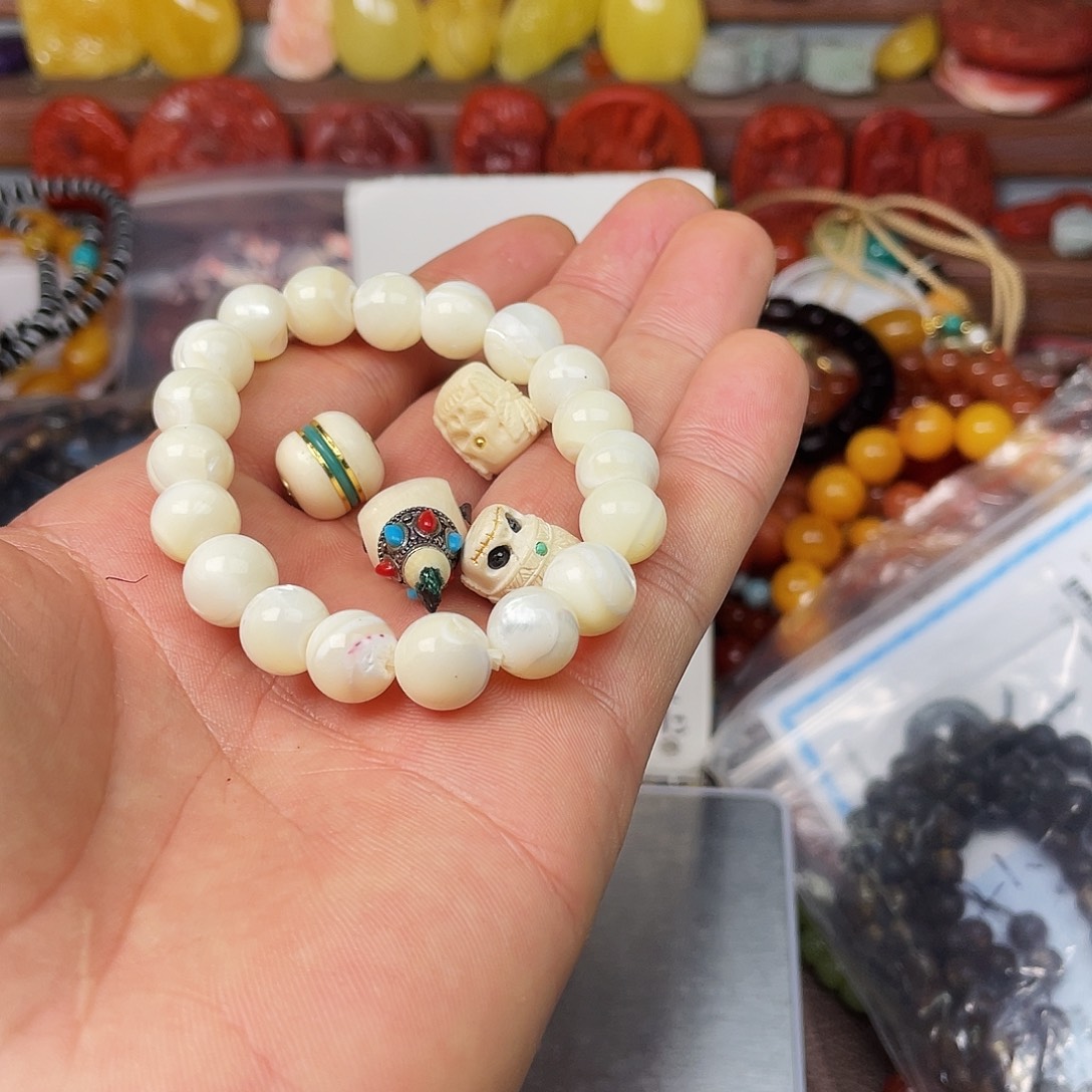 一***飞玛瑙/玉髓未镶嵌手链55062