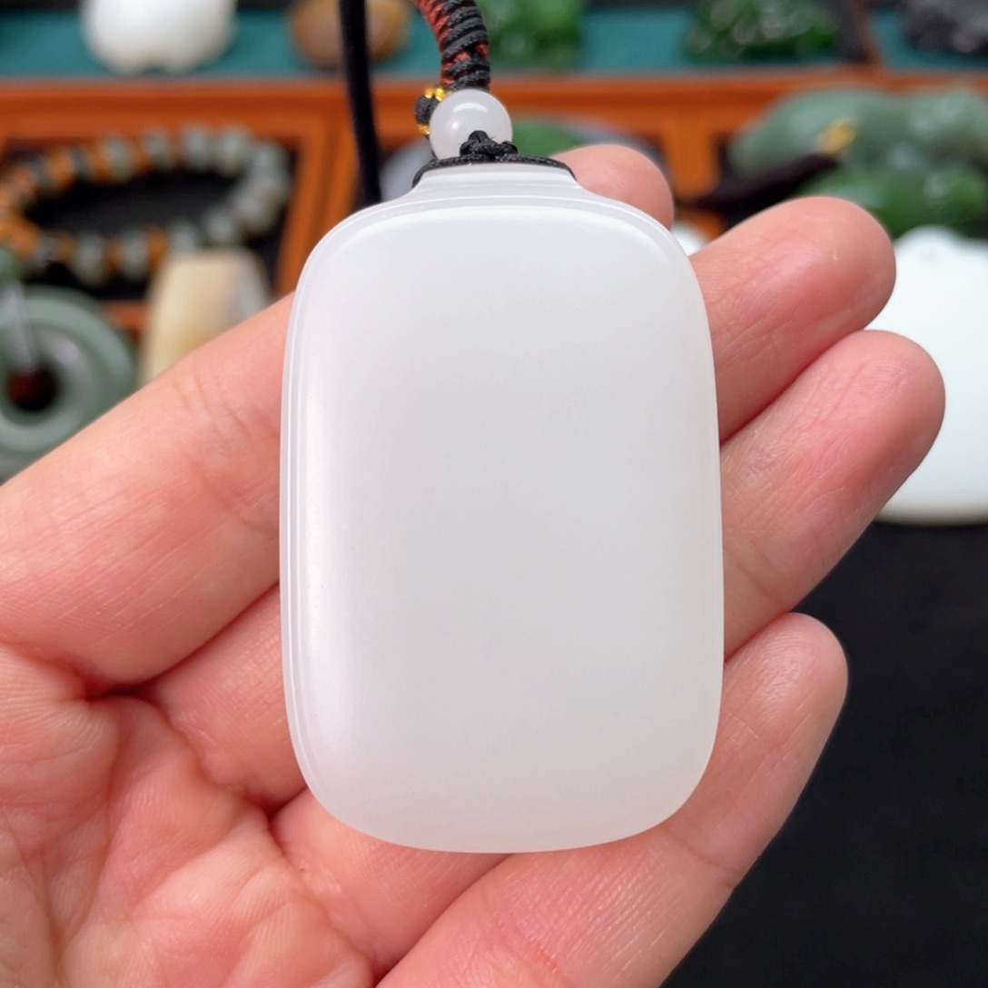 和田玉挂件未镶嵌