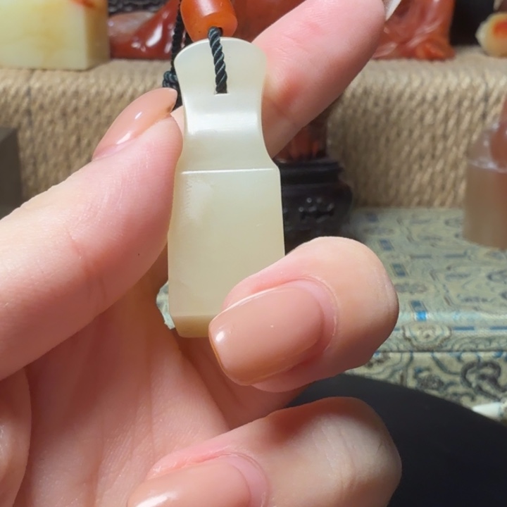 寿山石将军洞芙蓉