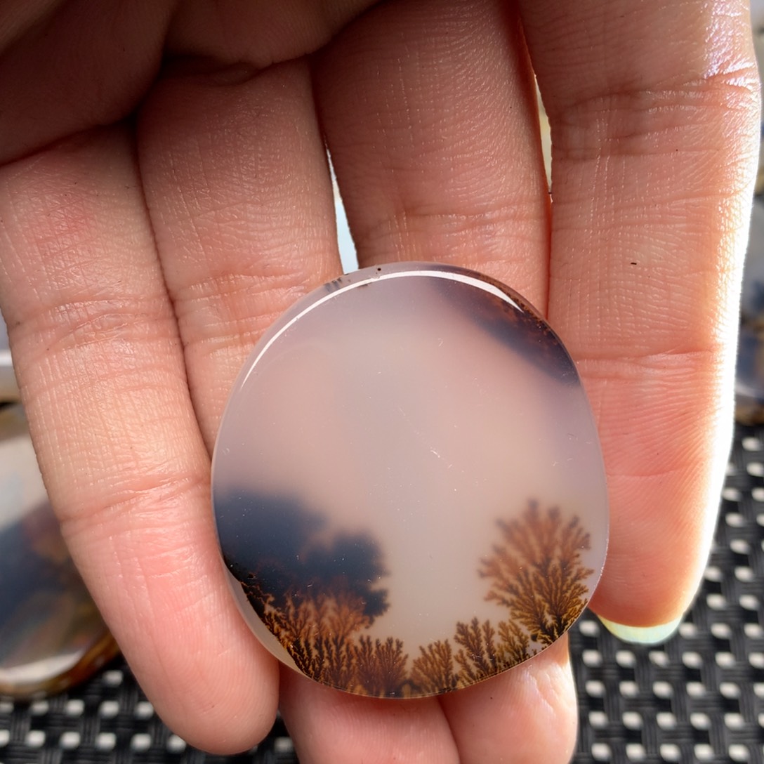 玛瑙/玉髓颈饰未镶嵌