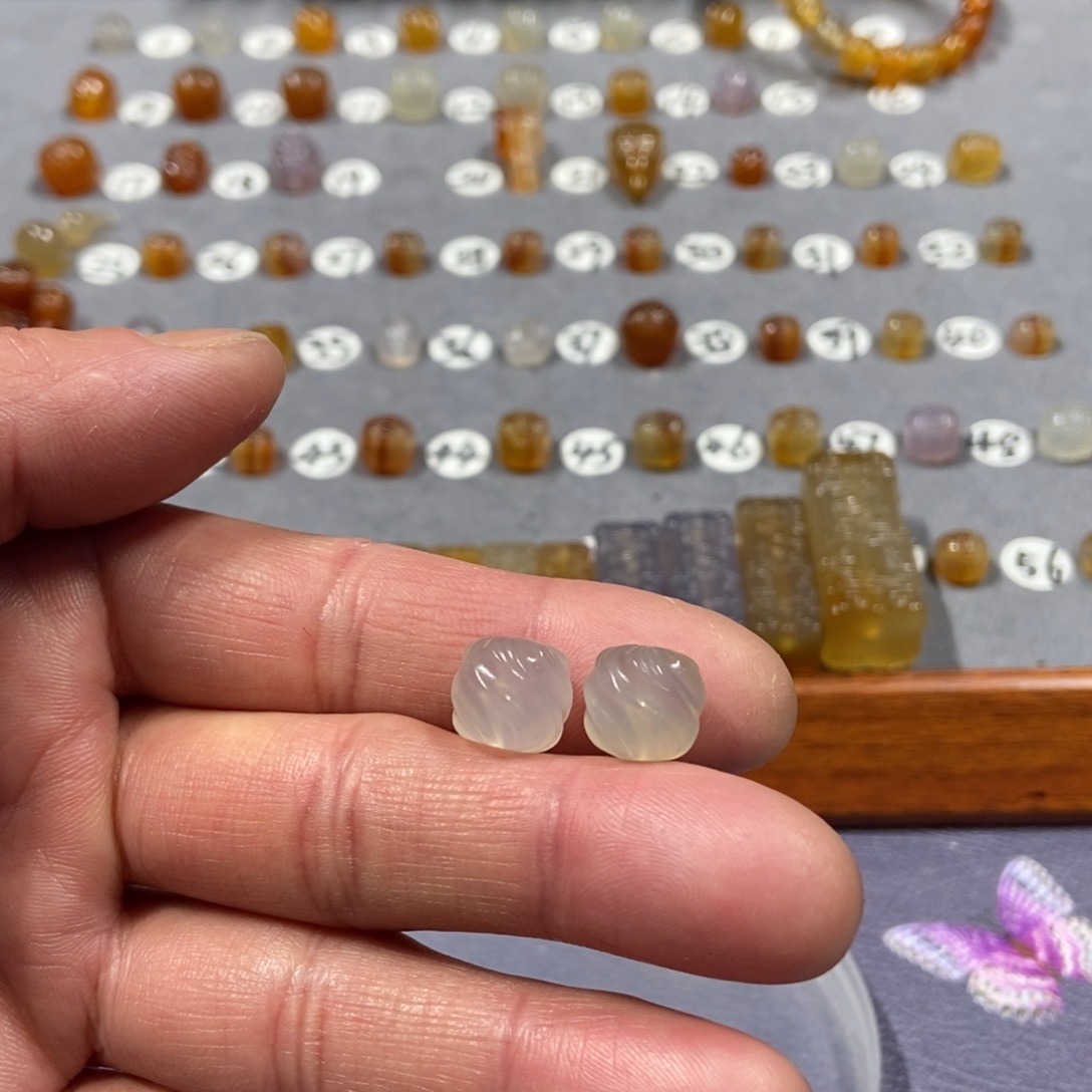 怯***语玛瑙/玉髓合金颈饰珠