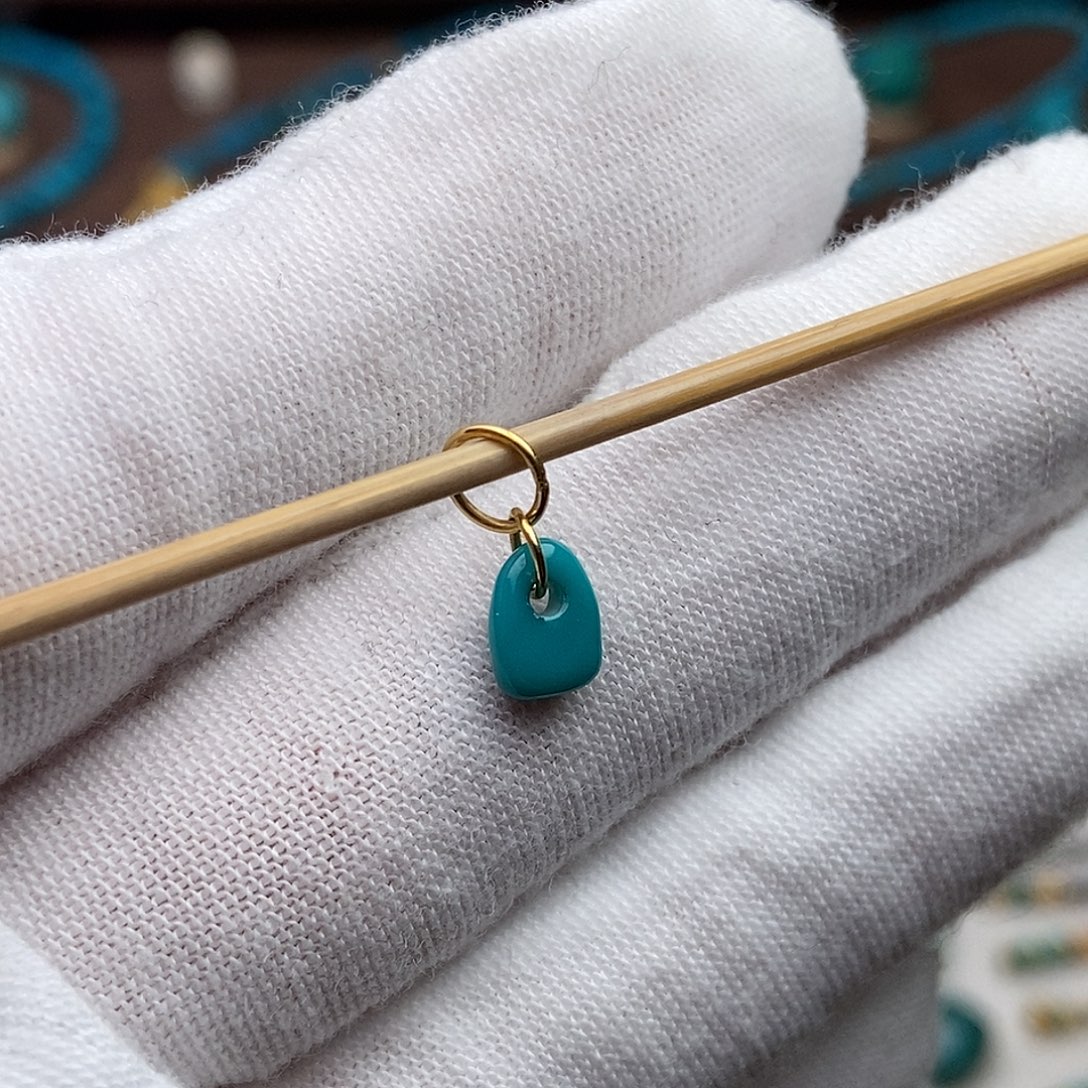 绿松石18K金镶嵌绿松石配饰