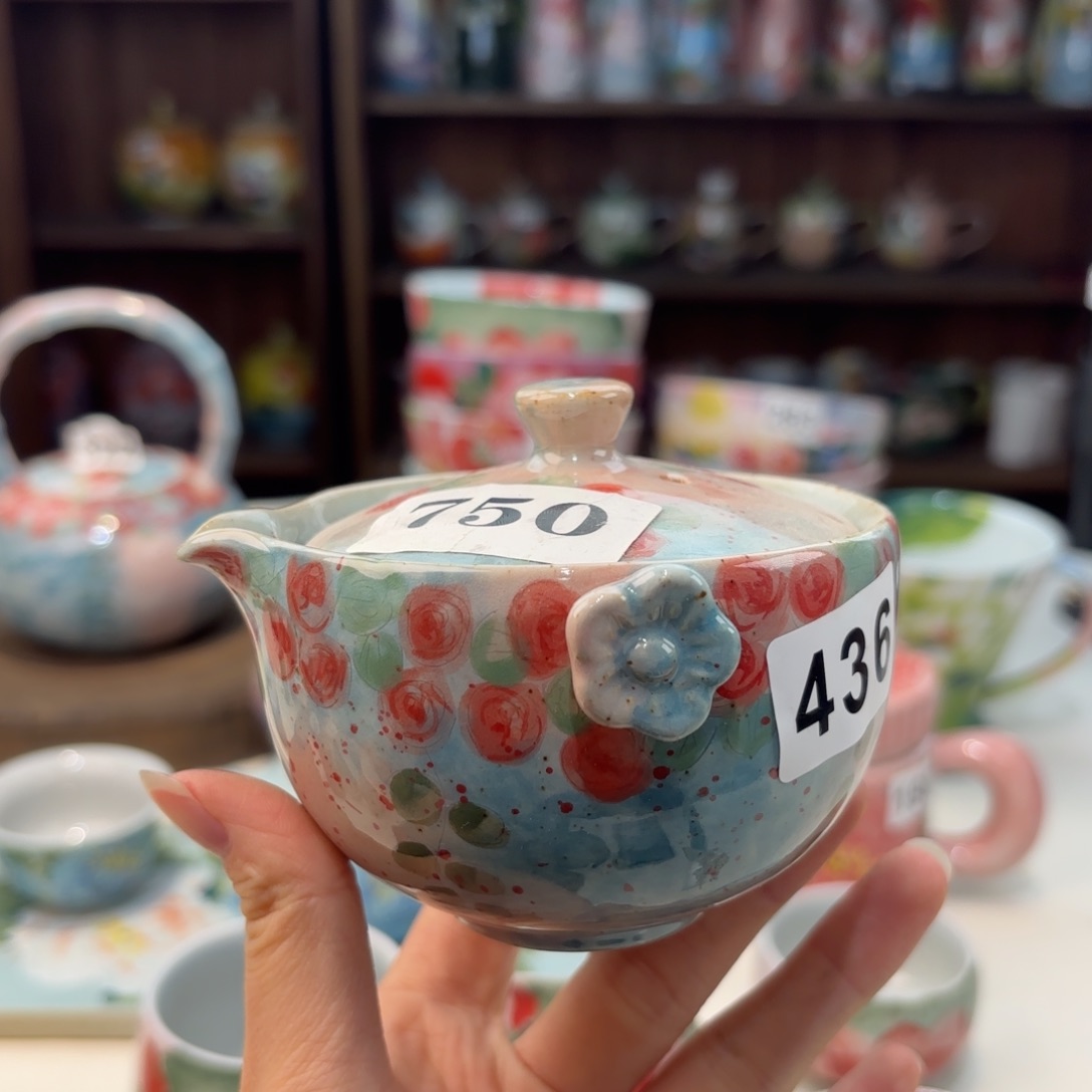 瓷片兔兔好可爱啊我