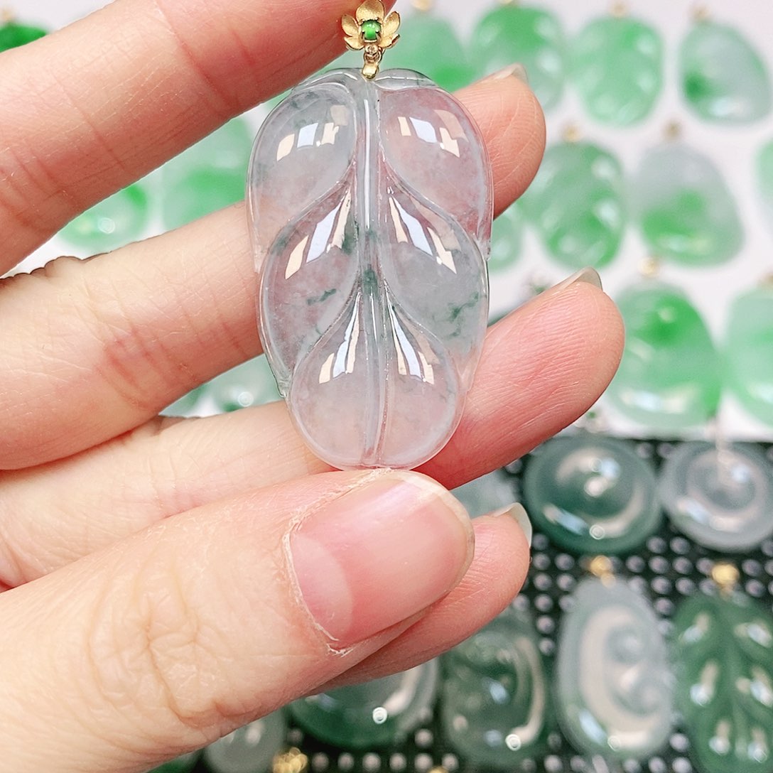 翡翠吊坠(不含链)18K金镶嵌