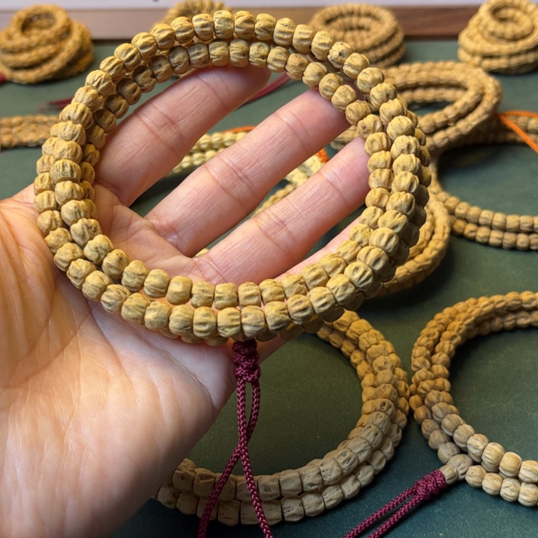 小****柏香籽/百香籽吊坠