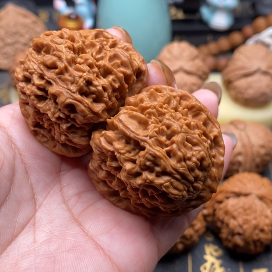 文玩核桃吊坠吃***.南疆