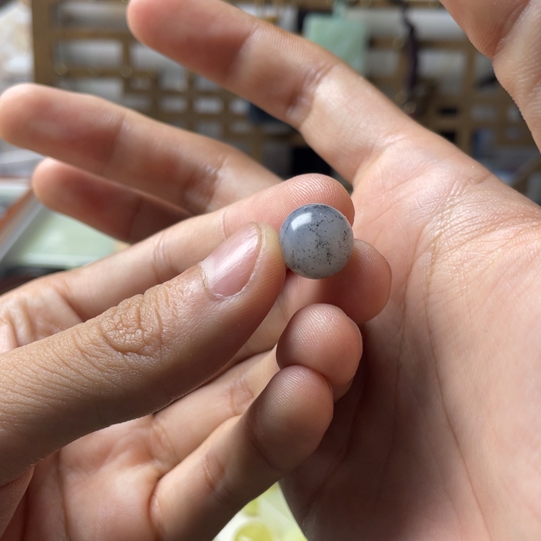 几***秋和田玉（糖玉）未镶嵌颈饰