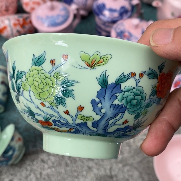 摆件陶绿稀土蝴蝶牡丹五寸碗