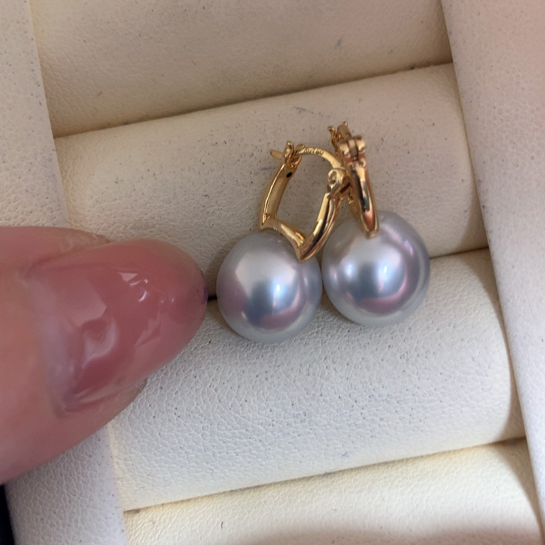 海水珍珠耳饰18K金镶嵌