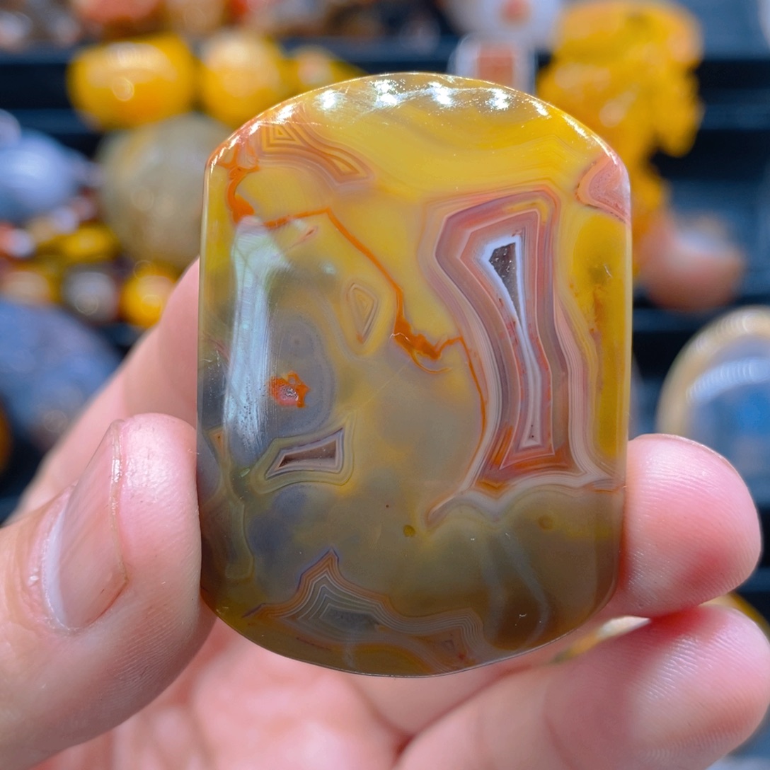 玛瑙/玉髓颈饰未镶嵌