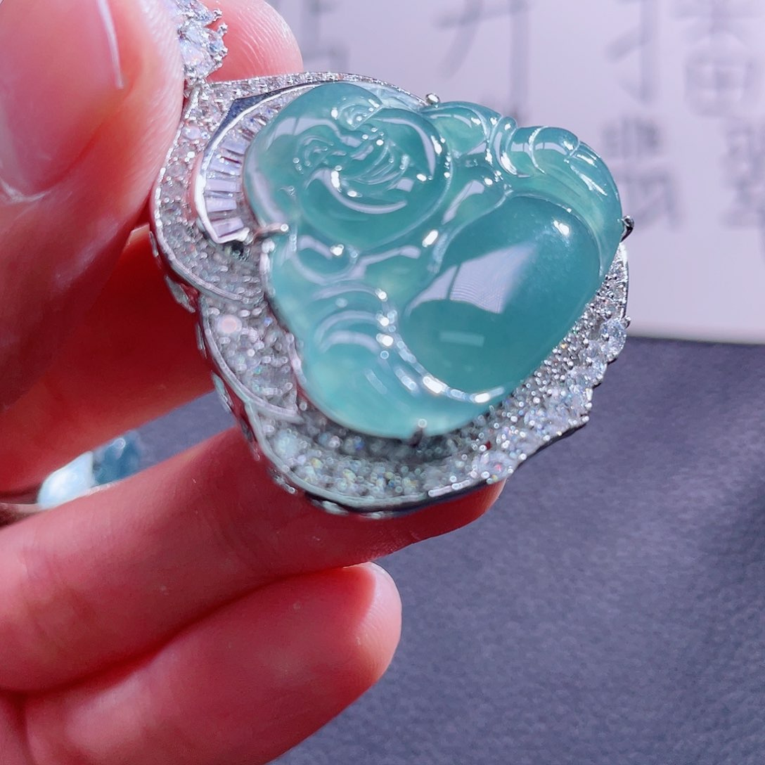 翡翠颈饰未镶嵌99999999