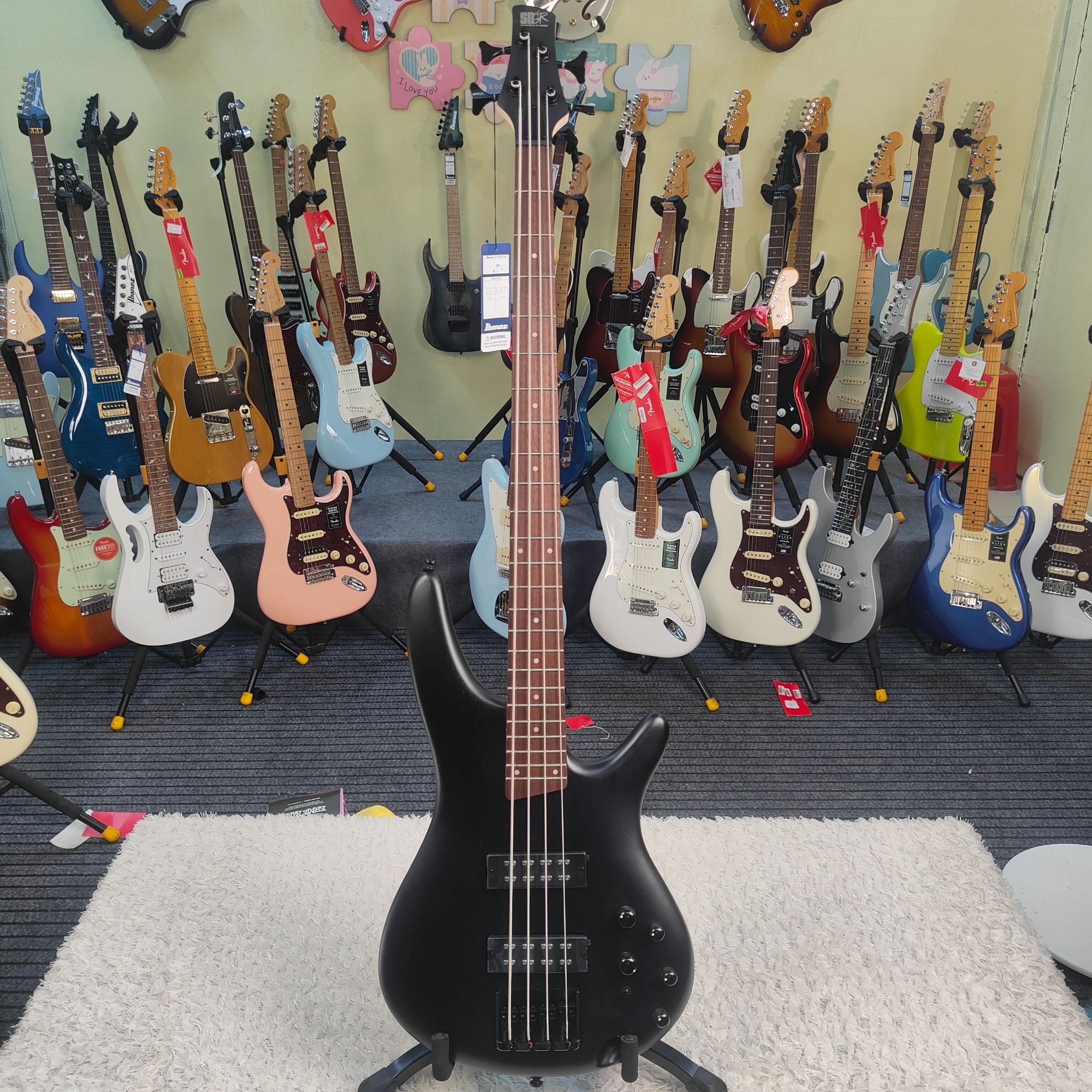 特价微瑕Ibanez依班娜SR300EB-WK哑黑电贝司前级驱动低音BASS贝斯