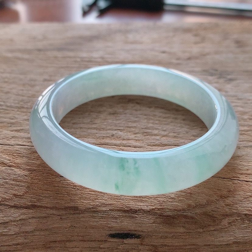 正圈54mm 冰糯种冰飘花天然缅甸翡翠A货手镯