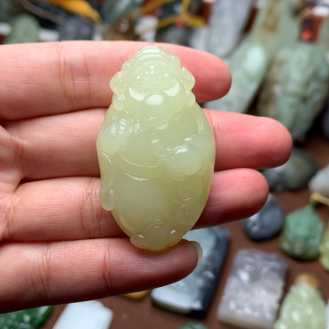 和田玉挂件未镶嵌