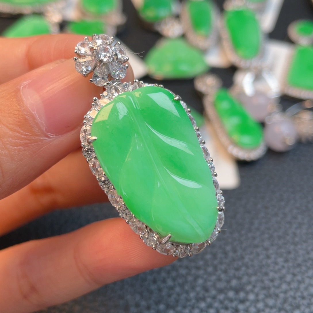 翡翠银S925镶嵌吊坠(不含链)