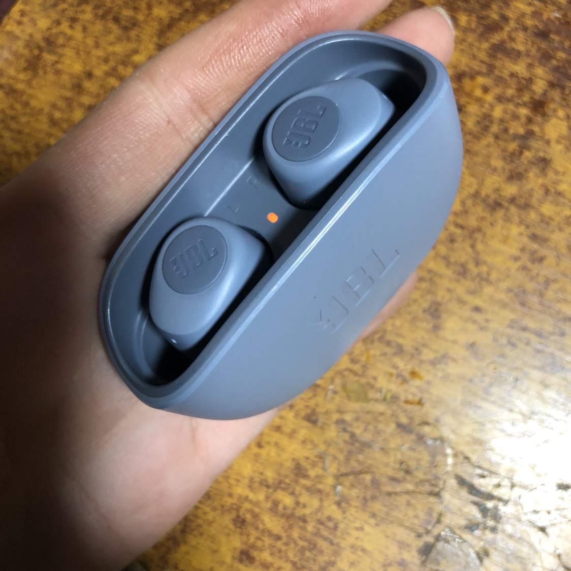 9新 JBL TUNE VIBE 100TWS蓝牙耳机 双主机