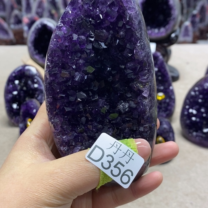 水晶未镶嵌大型摆件（非配饰）