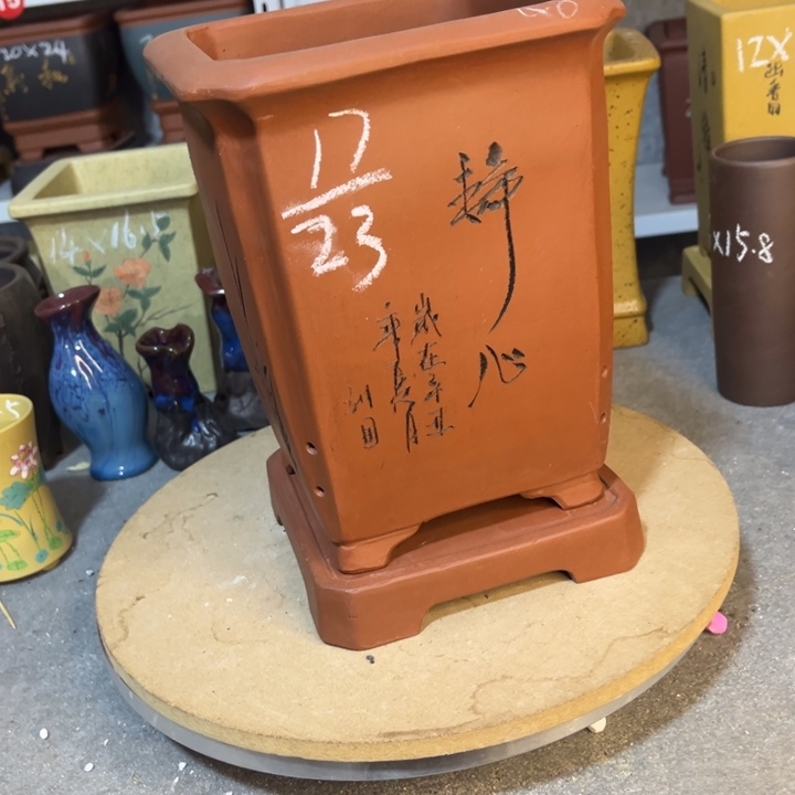 紫砂花盆紫砂花盆