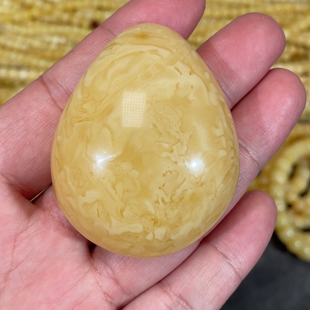 蜜蜡裸石未镶嵌蜜蜡水滴27.8g