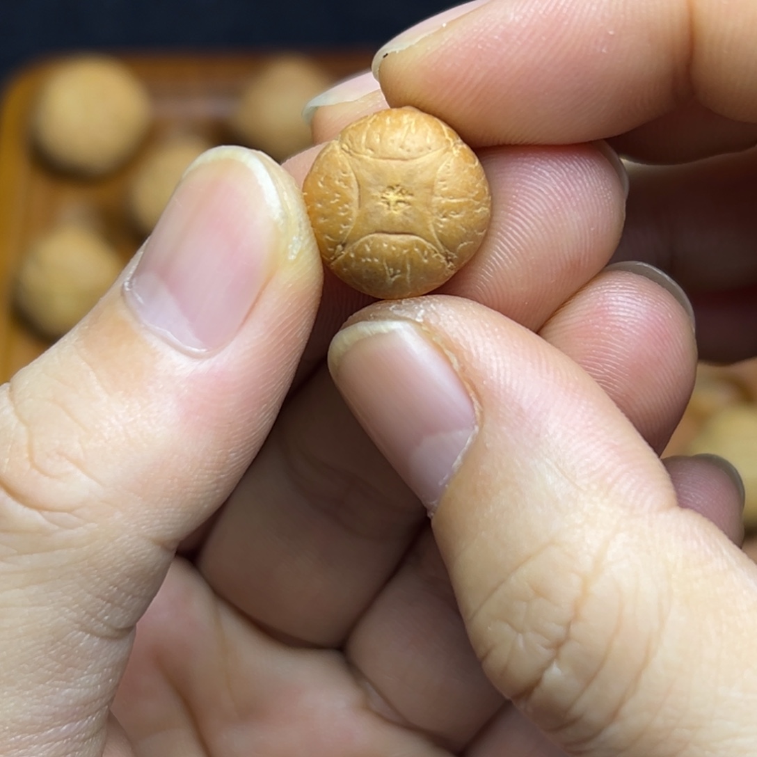 小***懒手串凤眼菩提15.6麒麟眼