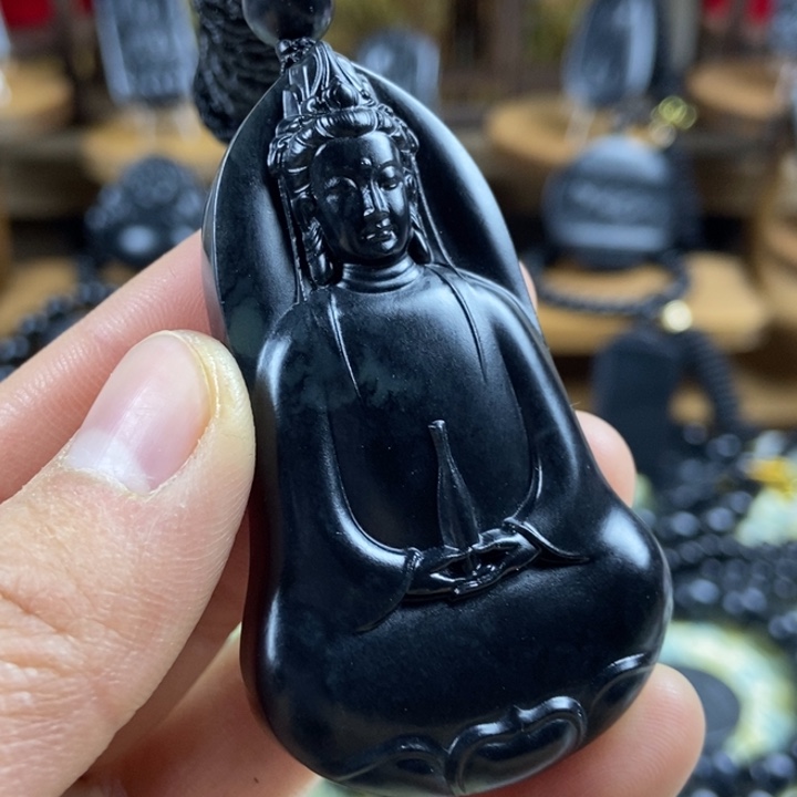 和田玉（墨玉）未镶嵌颈饰素衣观音