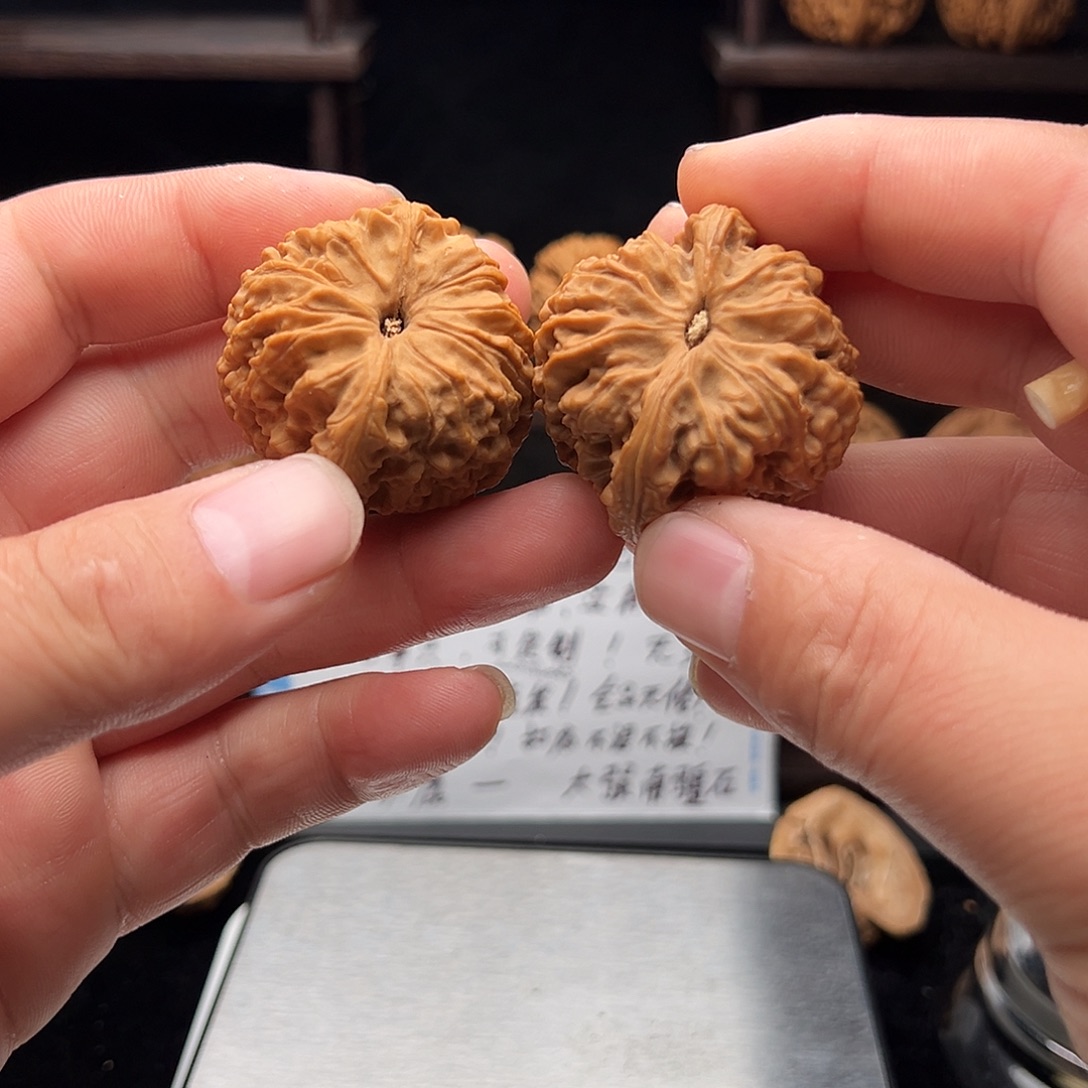 平***乐文玩核桃吊坠物美价廉