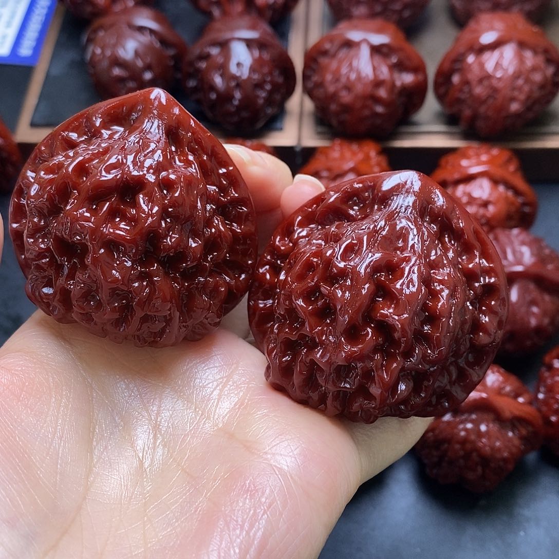 文玩核桃吊坠旭**品官帽49mm