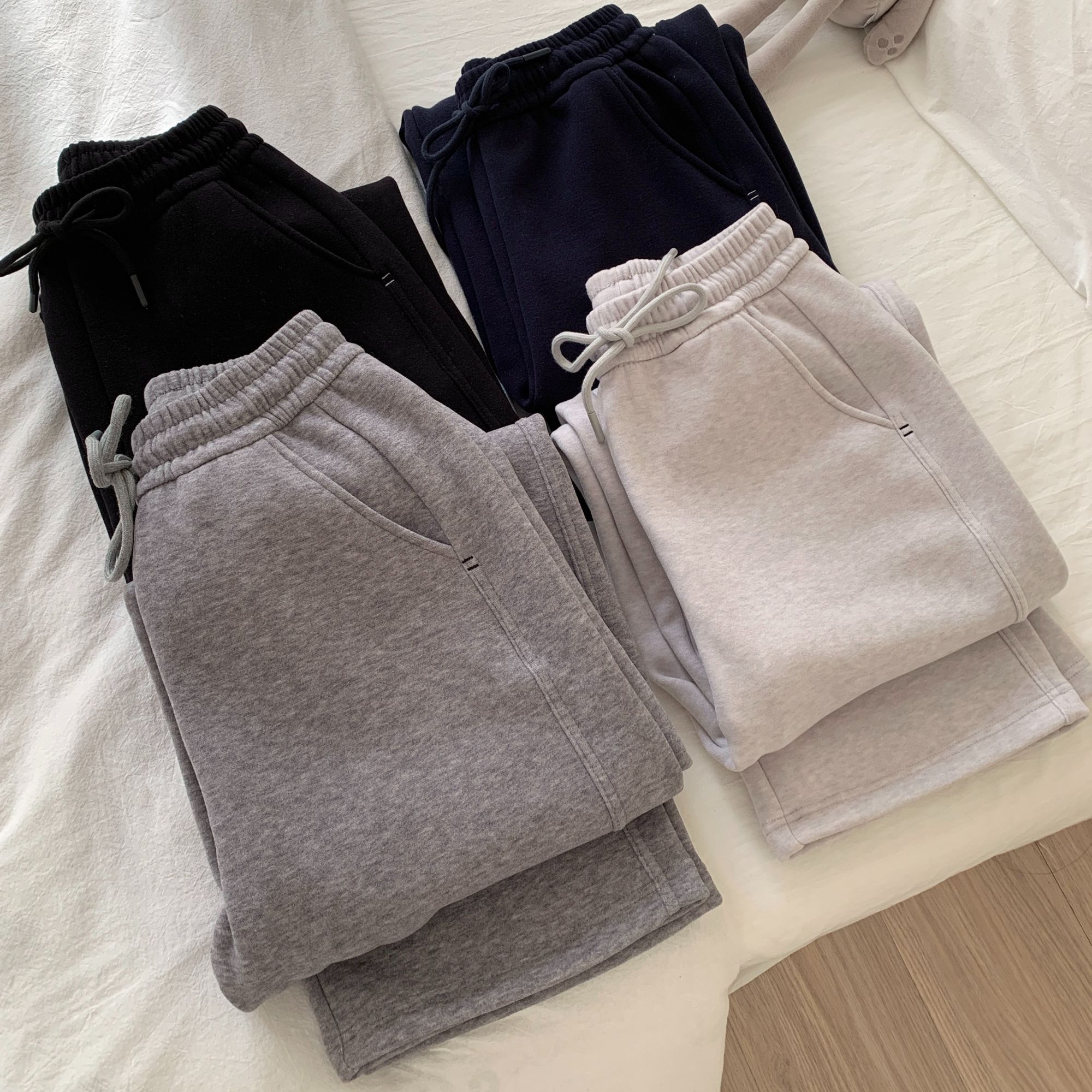 羊毛水云条直筒弯刀裤