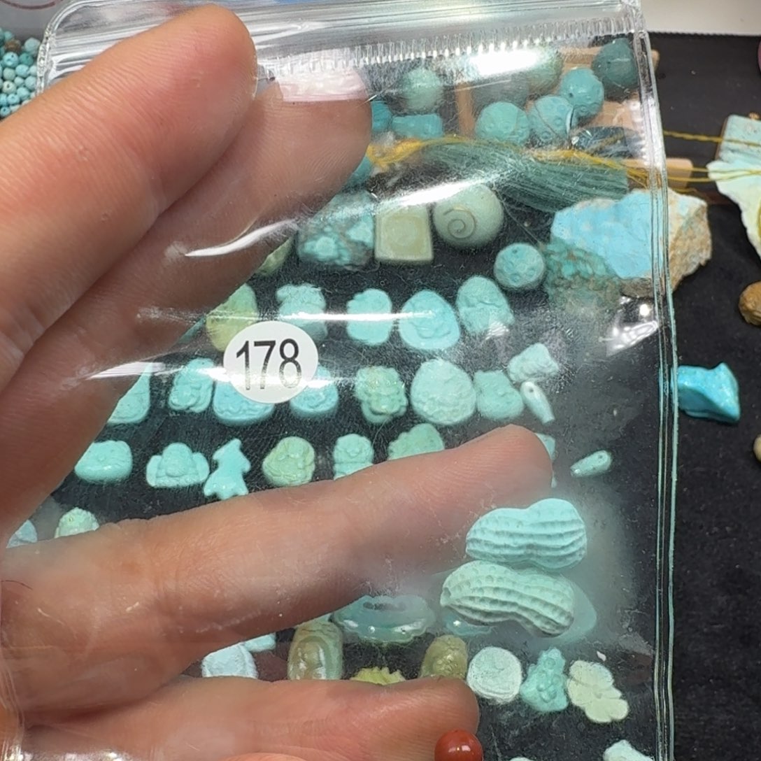 平***乐南红玛瑙未镶嵌珠宝奇石