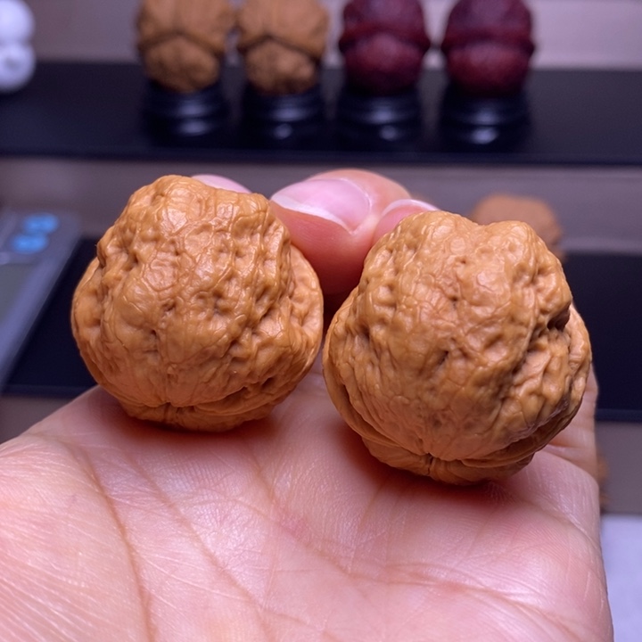 文玩核桃把件玉龙金蟾21