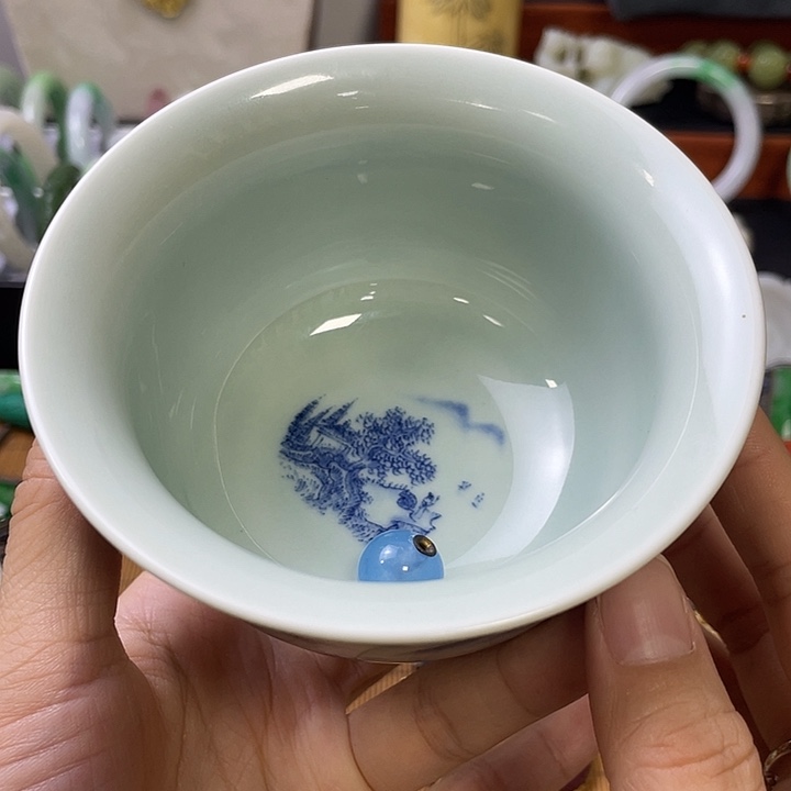 紫****杯精美雕刻物件物件
