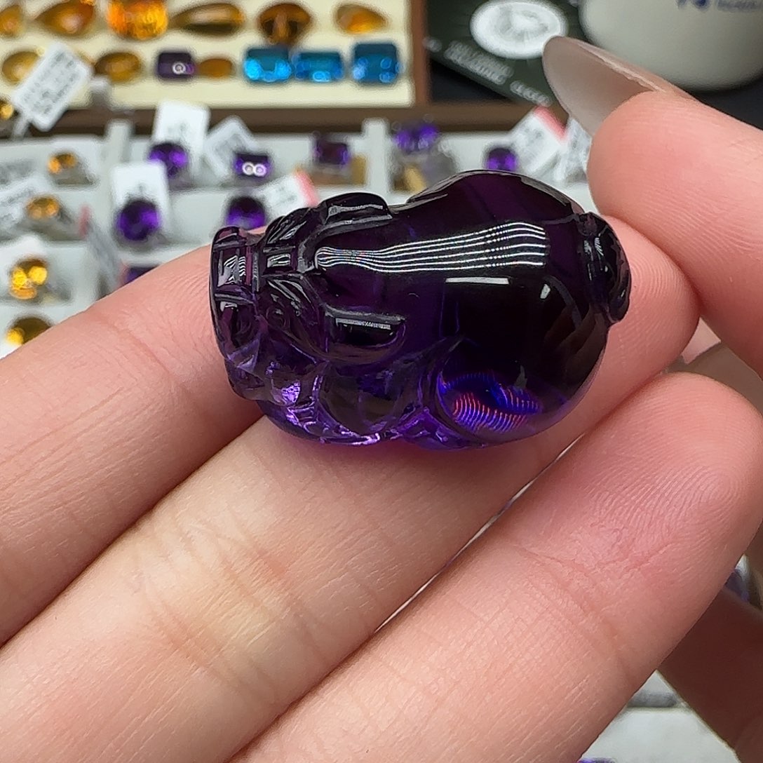 啊***呜未镶嵌珠宝半成品水晶11.78克 乌拉圭紫水晶貔貅