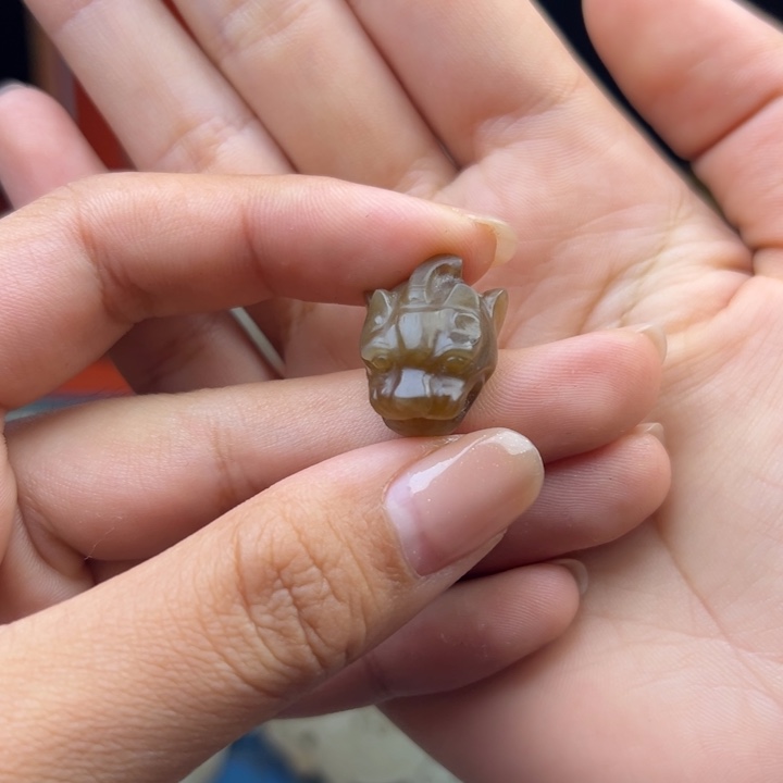 松***正和田玉未镶嵌挂件