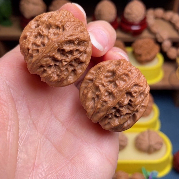 文玩核桃把件麒麟子37