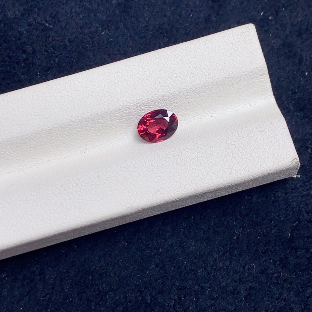 石榴石珠宝半成品未镶嵌1.64ct