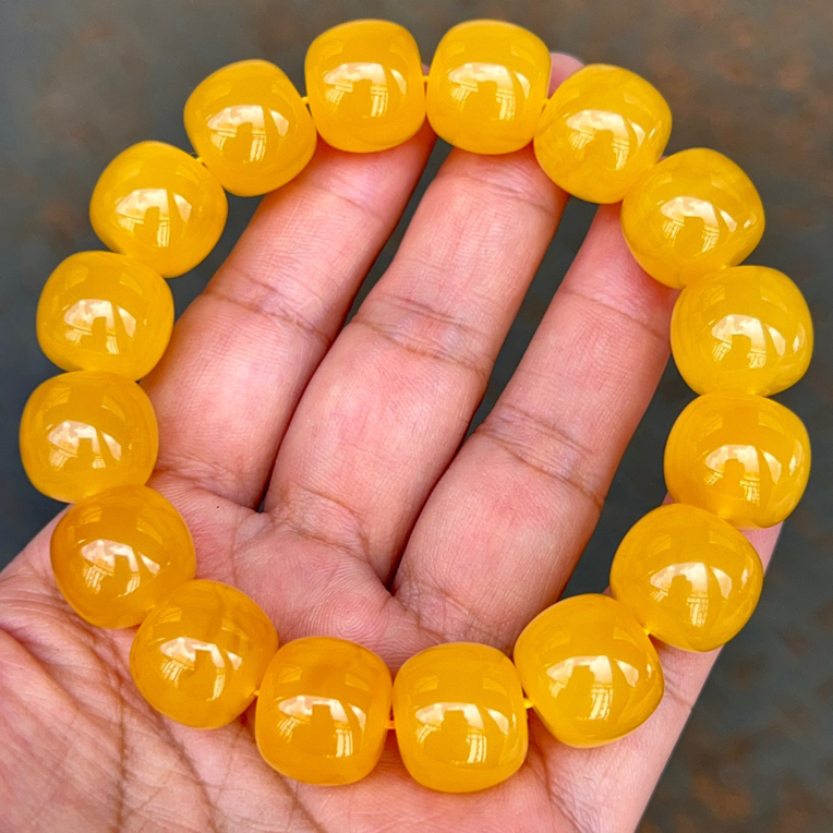 15mm天然琥珀蜜蜡鸡油红老型珠手串无杂裂