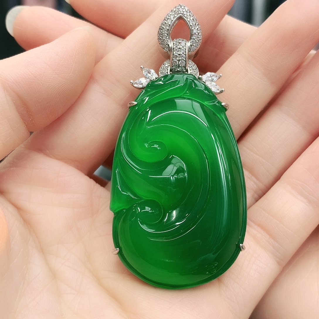 银S925镶嵌吊坠玛瑙/玉髓