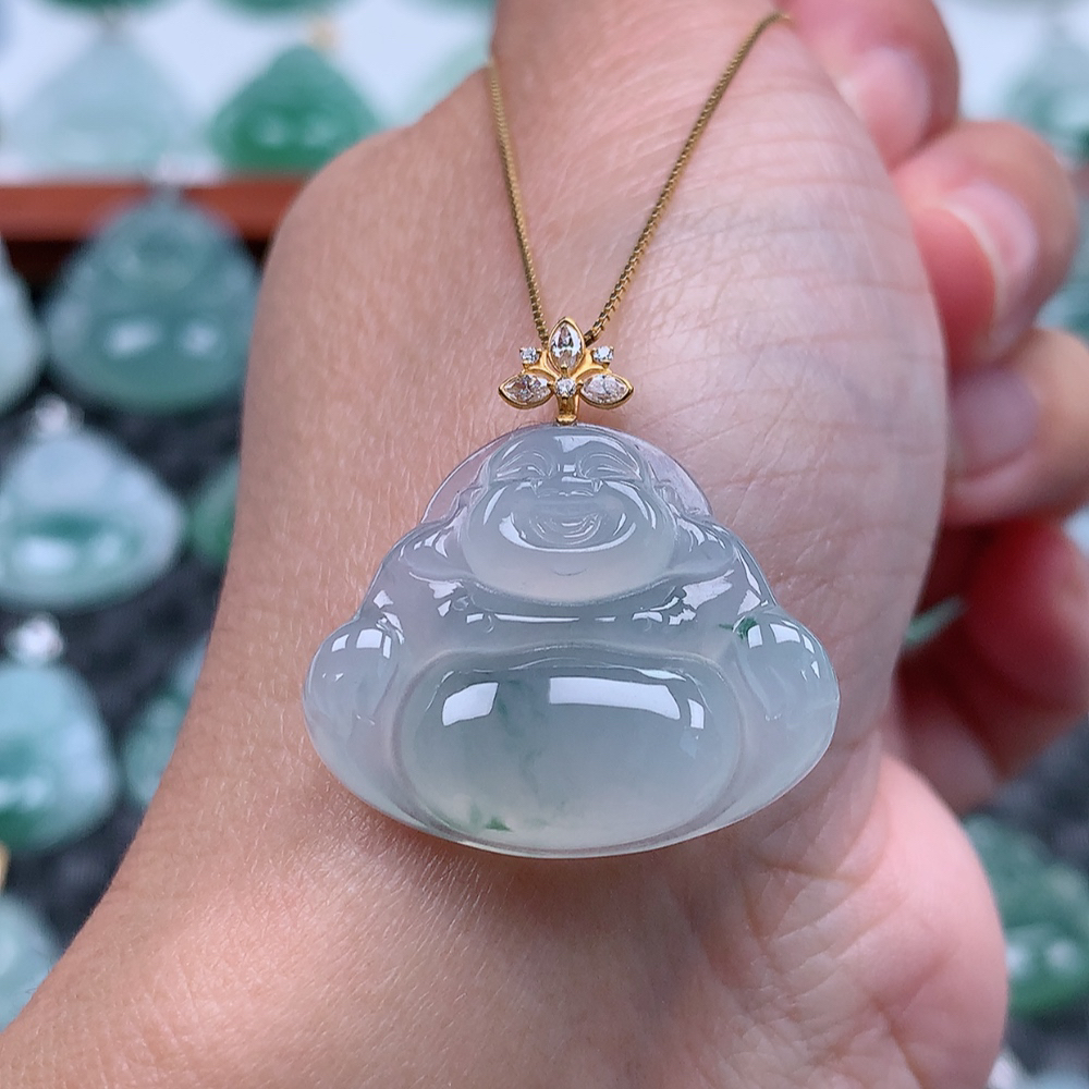 翡翠A货 18k金扣头冰胶感飘花佛公吊坠 尺寸22×26.2×6.0