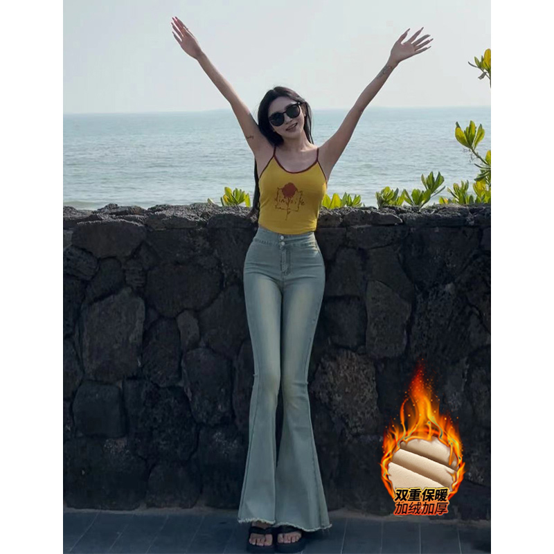 加绒浅色毛边微喇牛仔裤女2025冬季新款高腰百搭显瘦鱼尾喇叭裤