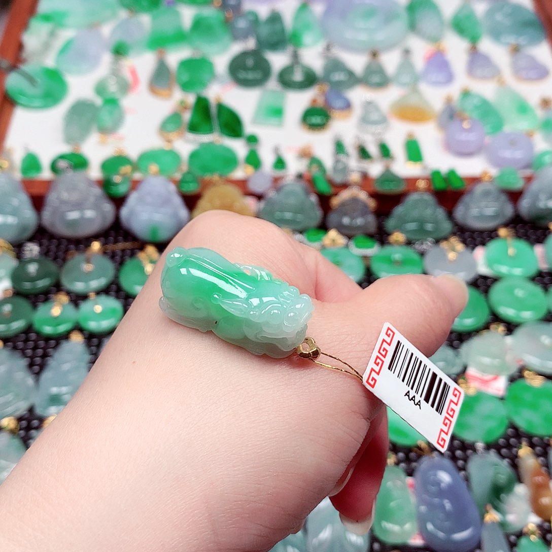 吊坠(不含链)18K金镶嵌翡翠