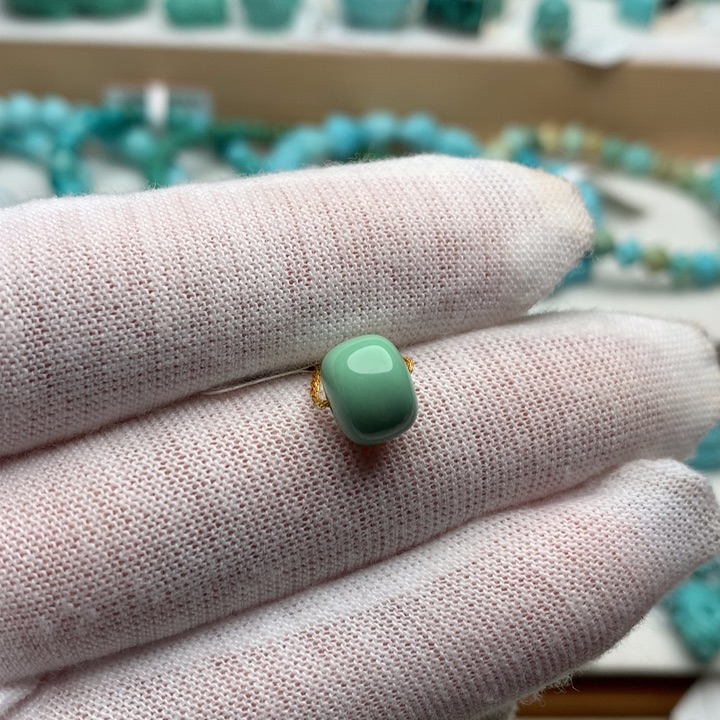 绿松石未镶嵌珠宝奇石8.8