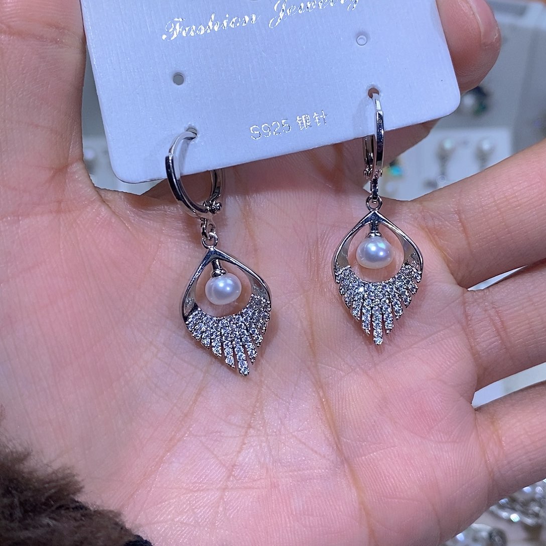 耳饰淡水珍珠未镶嵌