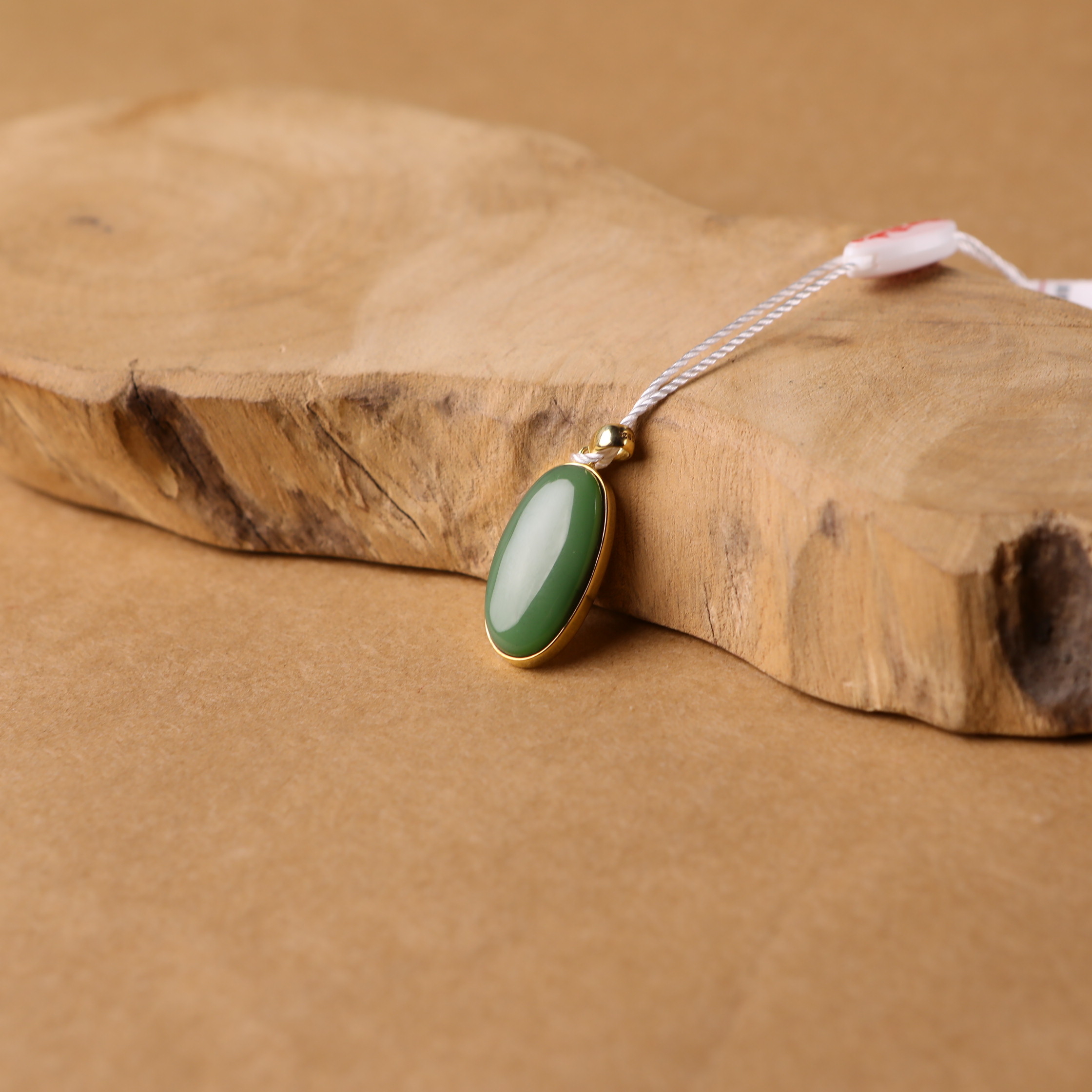 925银粉绿椭圆坠 25*13*7mm 俄罗斯 3338