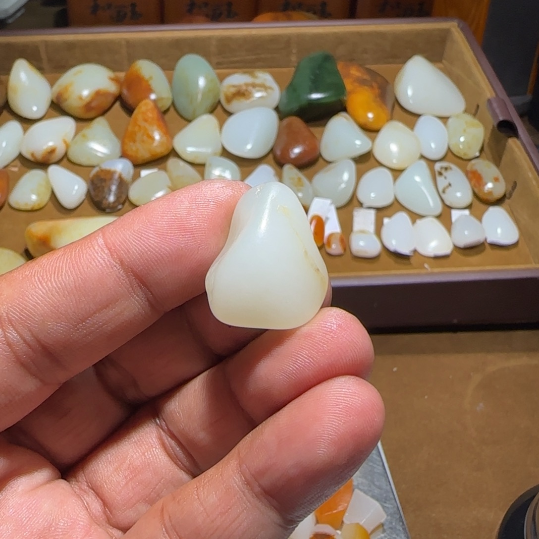 达***达和田玉（白玉）未镶嵌颈饰