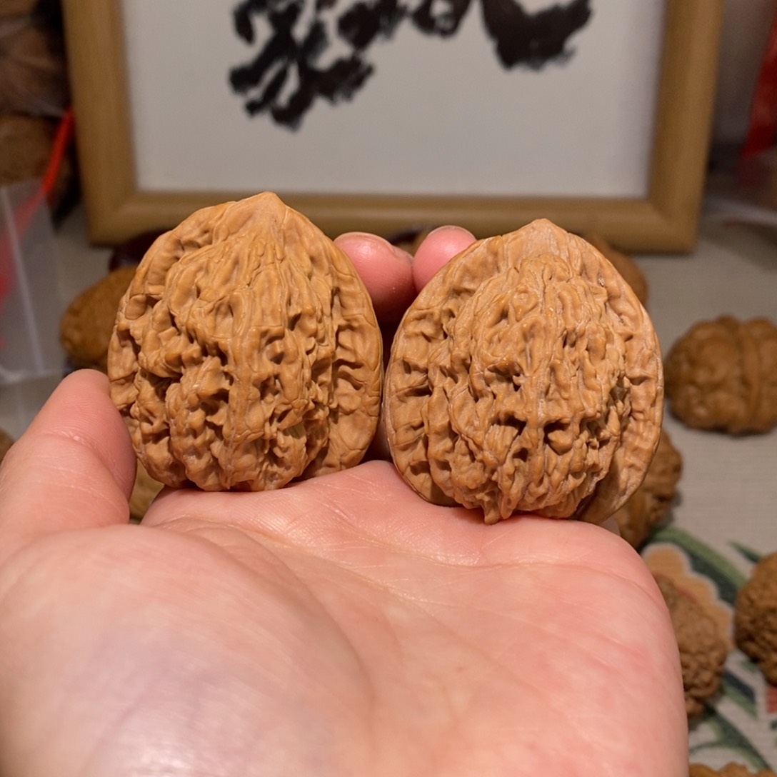 文玩核桃把件41尺麦穗虎头福利